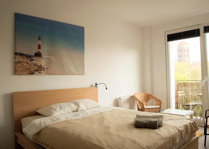 Navel By Little Heaven Gdańsk